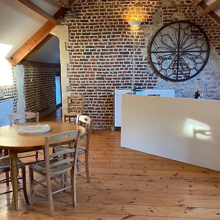 Charmant Appartement Dans Une Ancienne Ferme Нивель Экстерьер фото