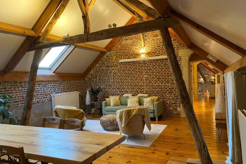 Charmant Appartement Dans Une Ancienne Ferme Нивель Экстерьер фото